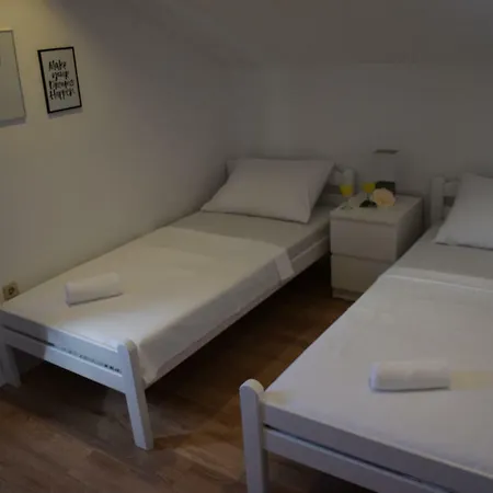 Apartment Zelic *