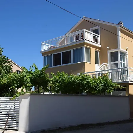 Apartment Zelic Vodice